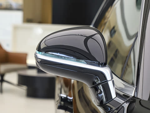 2025�� EV �����콢��