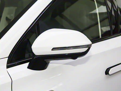 2025�� 1.5T 106KM������ 5�� �������