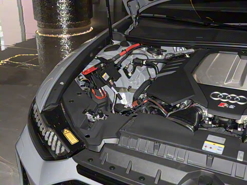 2025��  RS 6 4.0T Avant performance