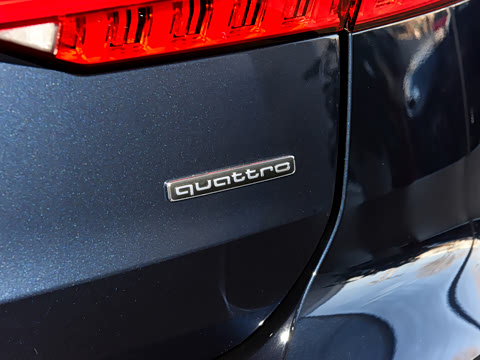 2025�� allroad quattro 55 TFSI ��̽�ռ�