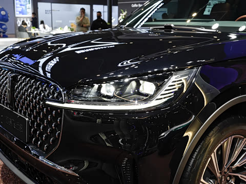 2024�� 3.0T V6 �������Ű� ����