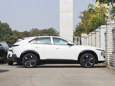 2025�� ����600 Pro