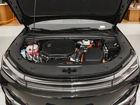 2025�� EM-i 70km ������