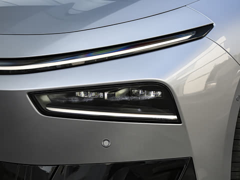 2026�� ���� 615 Max �콢��