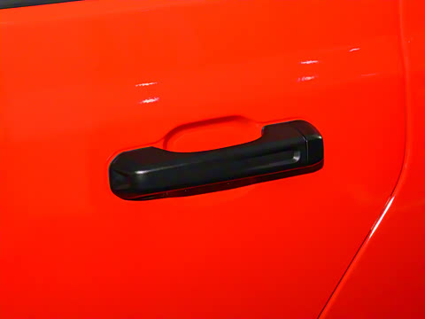 2023�� 3.6L Overland