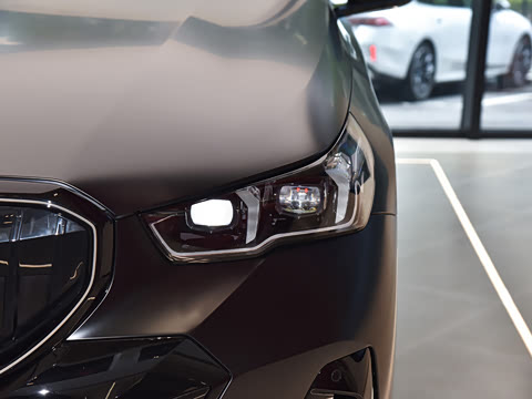 2026�� 530Li �����