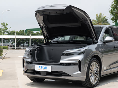 2026�� Ultra+ ������