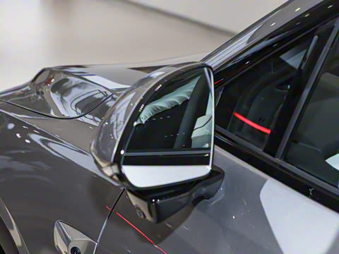 2025�� 85kWh ������