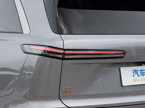 2026�� Ultra+ ������