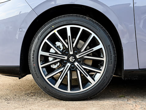 2027�� 670������