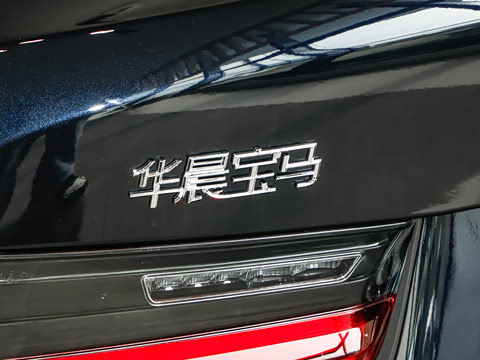 2026�� 325i M�˶���װ