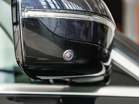 2026�� 325i M�˶���װ