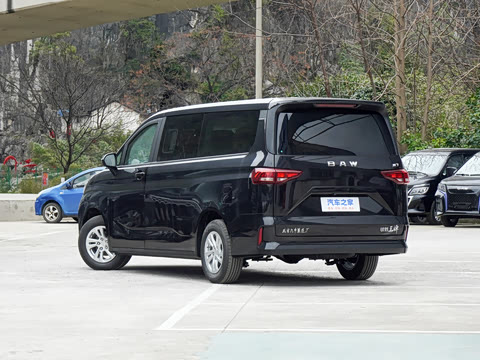 2026�� 2.0L �ֶ���������� 9��