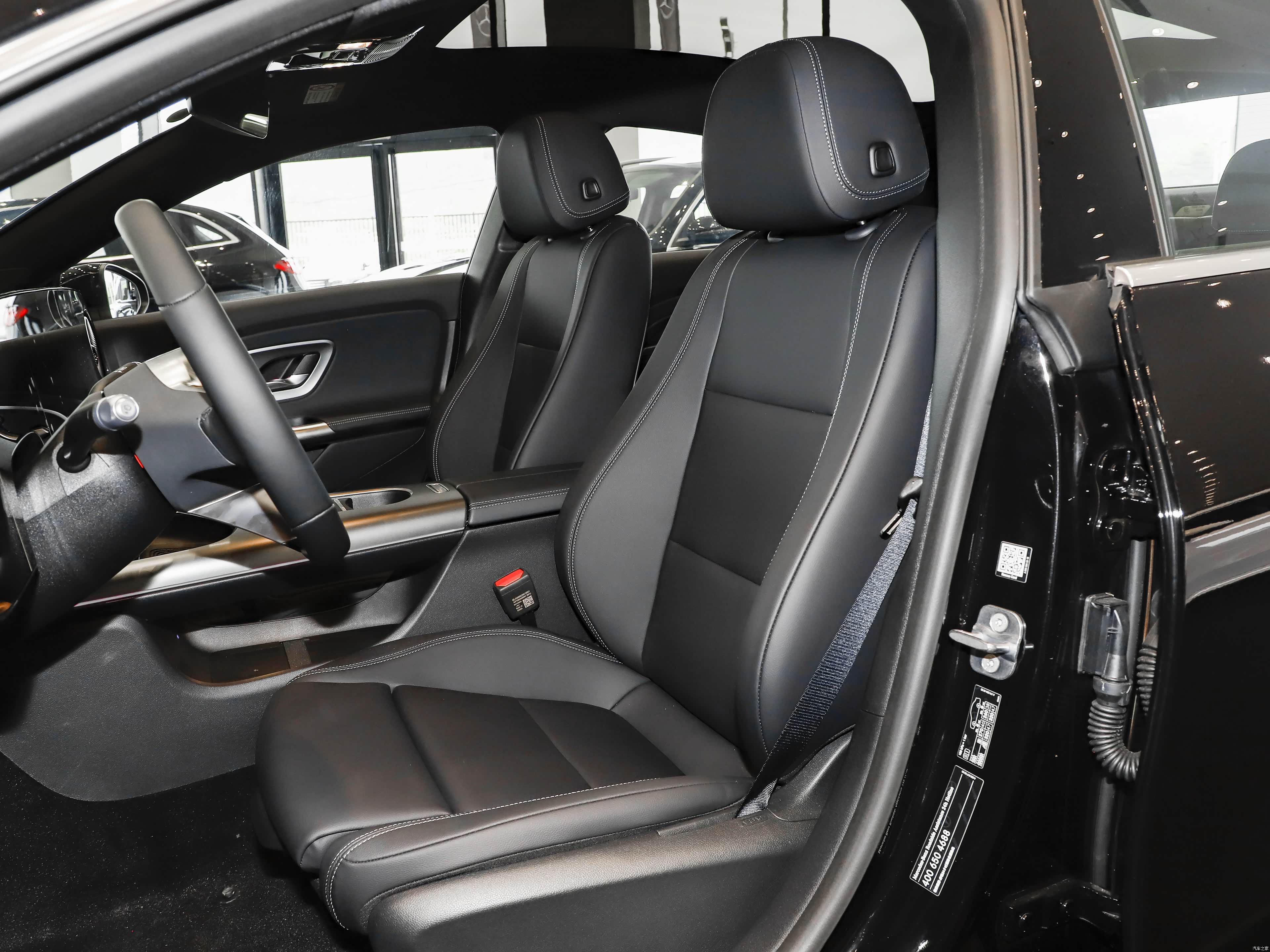 Mercedes-Benz CLA, миниатюра 22