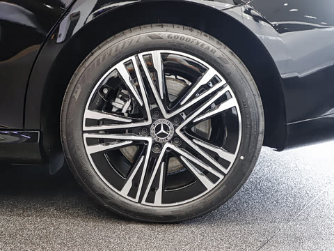 2026�� 260L