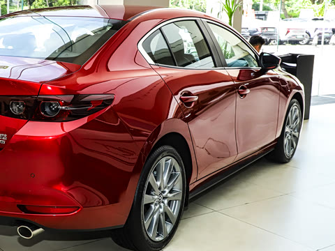 2025�� 2.0L �Զ����Ű�