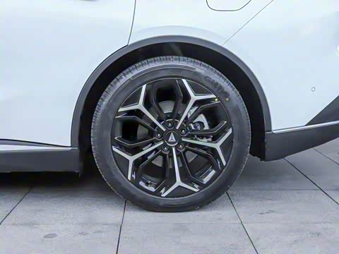 2026�� 240Ultra��ΪǬ��ADS SE��