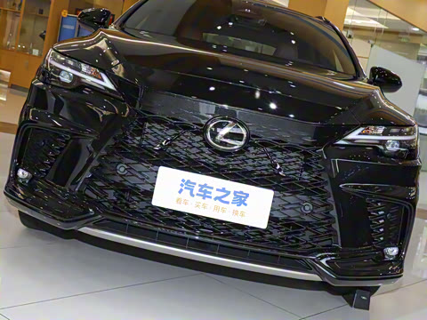 2026�� 500h ����F SPORT Performance