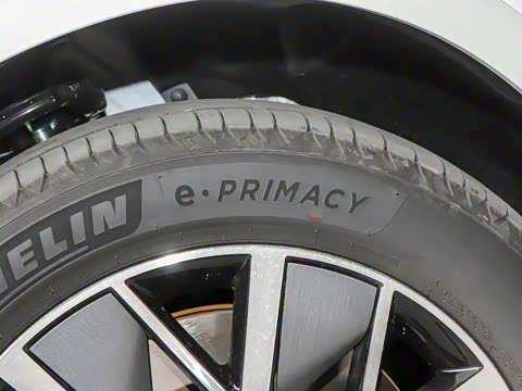 2025�� Ǭ�� UItra 6��