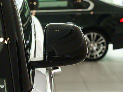 2024�� 3.0 L6 400PS SV���ٴ����ӳ��� 4��