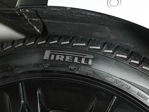 2024�� 3.0 L6 400PS SV���ٴ����ӳ��� 4��