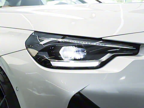 2025�� 225i M�˶���ҹ��װ