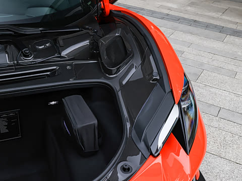 2025�� 3.0T V6 Speciale A