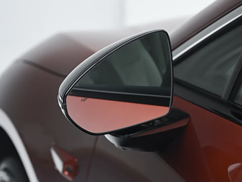 2026�� 710 Ultra�����״��