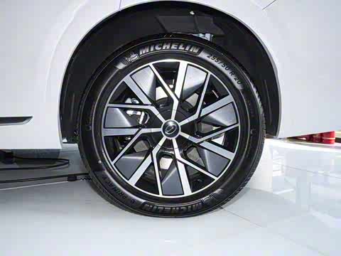 2025�� Ǭ�� UItra 5��