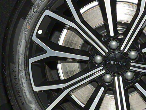 2025�� �����������Ǽݰ� 100kWh