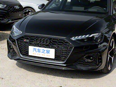 2026��  RS4 Avant �����