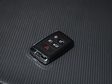 2026�� 110 OCTA BLACK