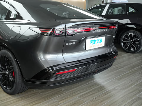 2026�� ����200 Pro�˶���