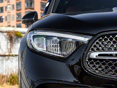 2026�� GLC 300 L 4MATIC ������ 7��