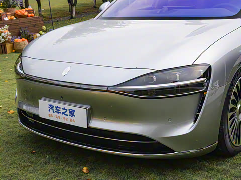 2025�� ���� Ultra��������