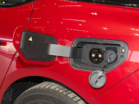 2025�� �Ŀ� 710 Max��