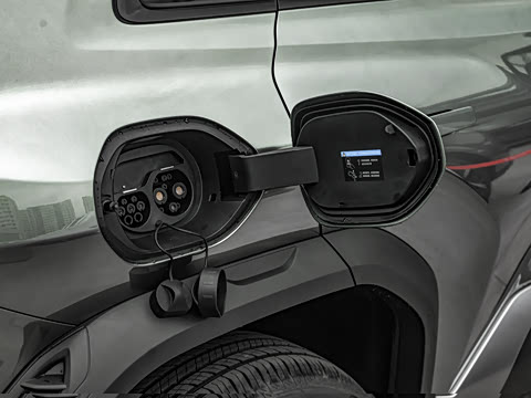 2026�� 620KM ���������