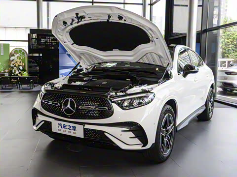 2025�� �Ŀ� GLC 260 4MATIC ����SUV