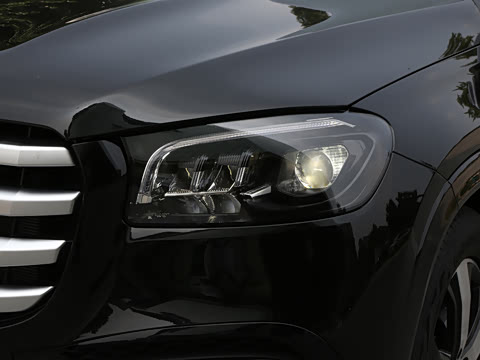 2026�� �Ŀ� GLS 450 4MATIC �����