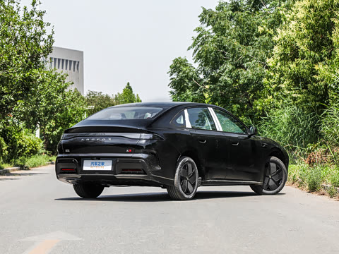 2026�� 460PLUS