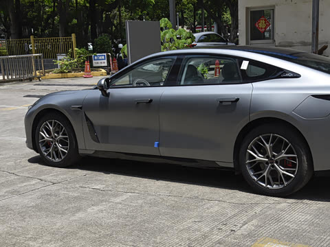 2027�� ���� 302 Max�����״��
