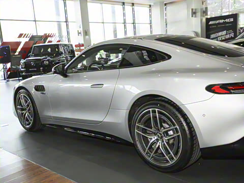 2026�� AMG GT 50 