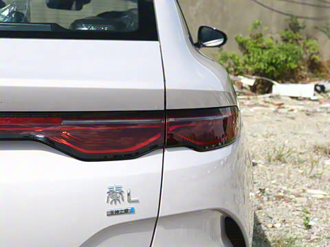 2025�� EV 545KM������