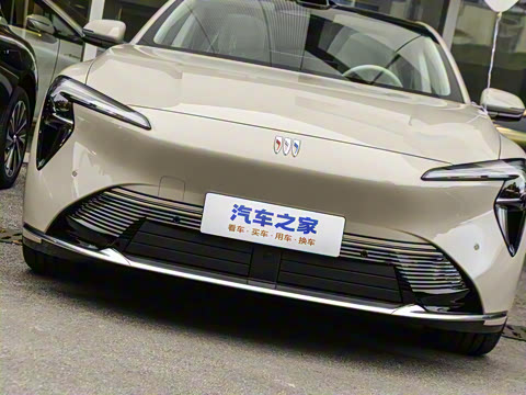 2025�� ������