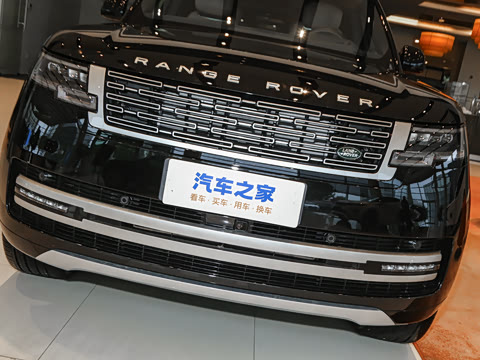 2026�� 3.0 L6 400PS AB�����