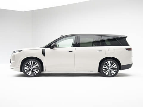 2026�� ���� 585kW ����������