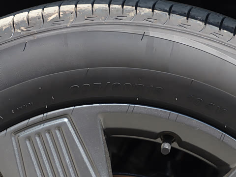 2025�� 401���а�