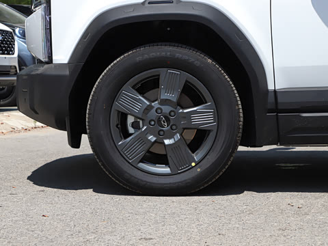 2025�� 401���а�