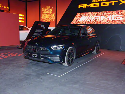 2026�� C 260 L �ҹ�˶���