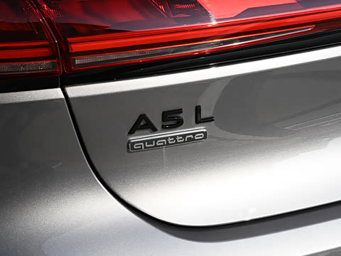 2026�� TFSI quattro 200kW �콢��